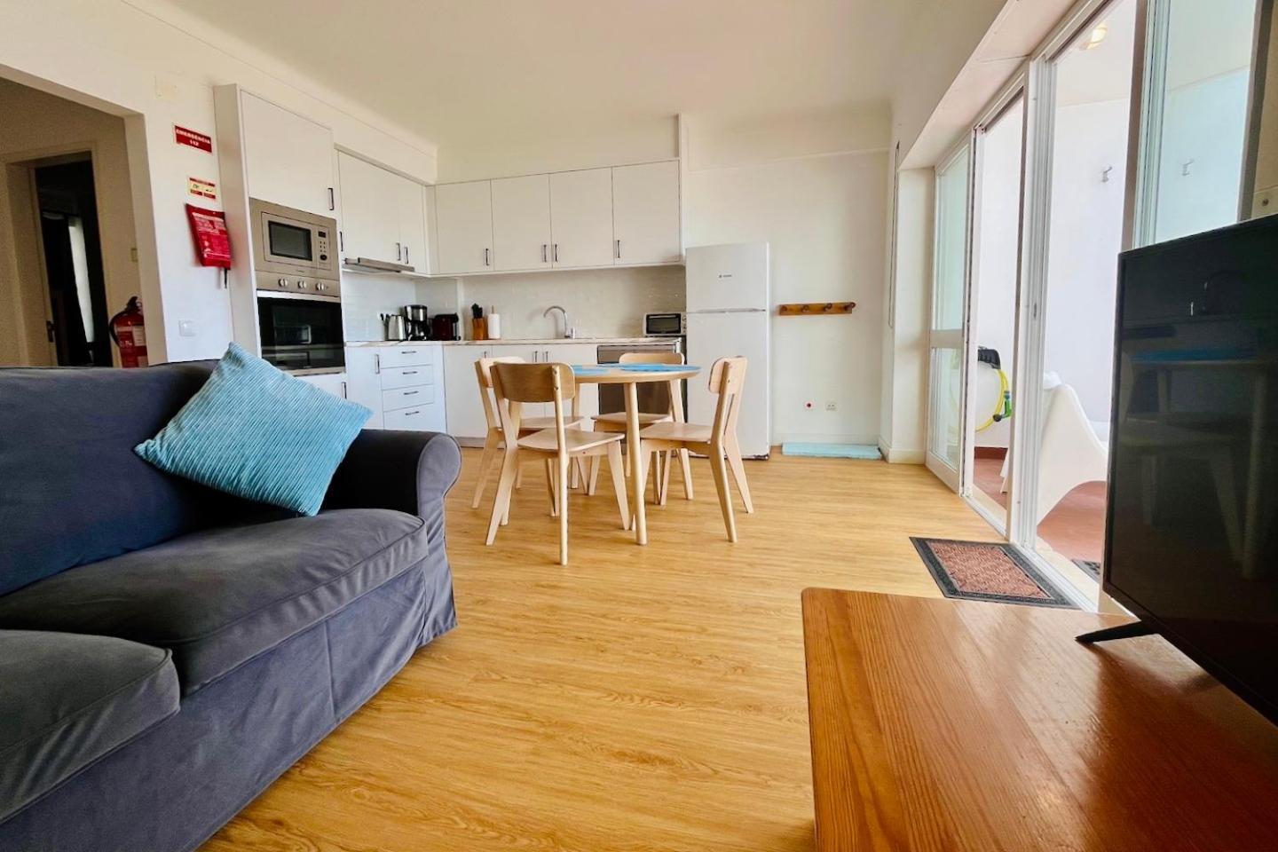 Apartamento Luciana - Beachside, Balcony, Sunset View Ferrel  Buitenkant foto