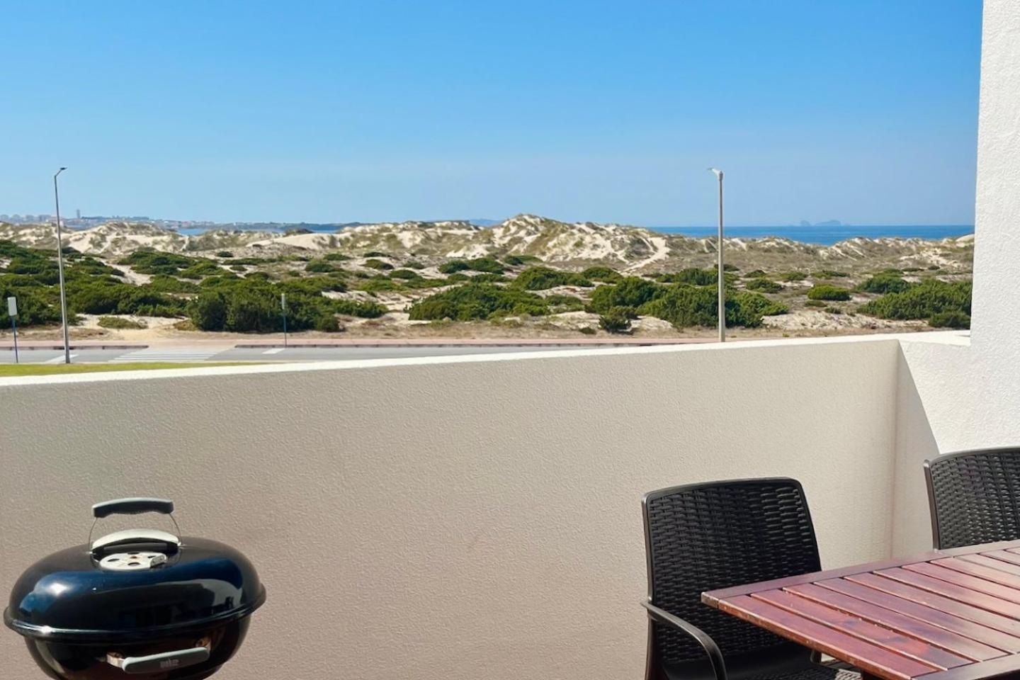 Apartamento Luciana - Beachside, Balcony, Sunset View Ferrel  Buitenkant foto